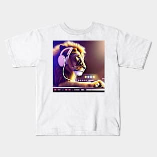 Dj Lion Wearing a Pair Of Headphones Kids T-Shirt